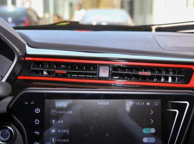 红星汽车闪闪X2