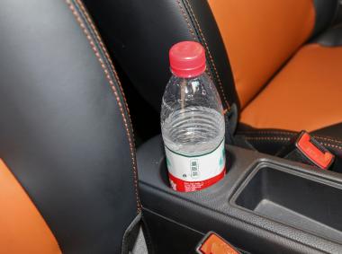 红星汽车闪闪X2