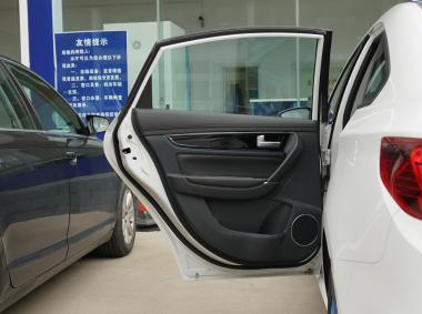 东风风行风行景逸S50EV