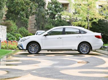 东风风行风行景逸S50EV