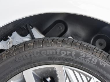 吉利汽车帝豪EV