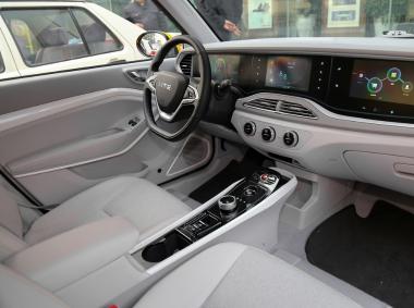 北汽新能源北汽新能源LITE