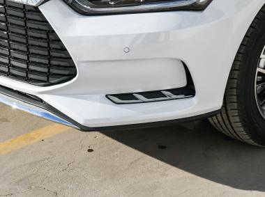 比亚迪比亚迪秦Pro EV