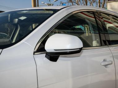 比亚迪比亚迪秦Pro EV