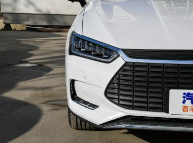 比亚迪比亚迪秦Pro EV