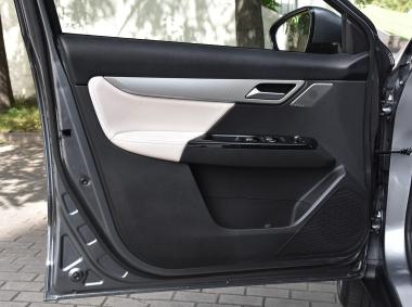 小鹏汽车-小鹏汽车G3