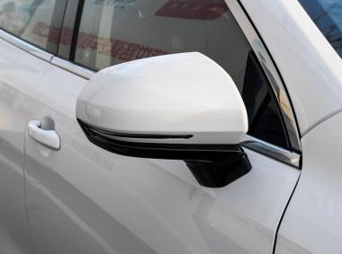 比亚迪比亚迪秦Pro EV