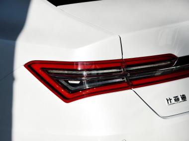 比亚迪比亚迪秦Pro EV