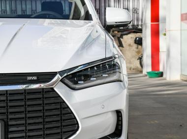 比亚迪比亚迪秦Pro EV