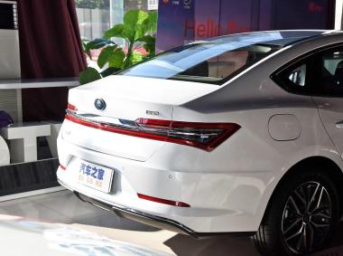 比亚迪比亚迪秦Pro EV