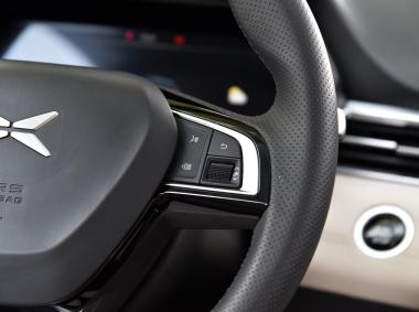 小鹏汽车-小鹏汽车G3