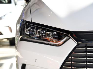 比亚迪比亚迪秦Pro EV