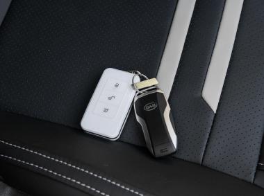 比亚迪比亚迪秦Pro EV