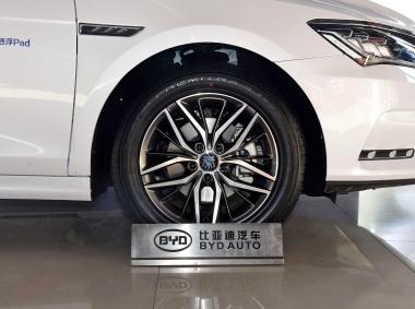 比亚迪比亚迪秦Pro EV