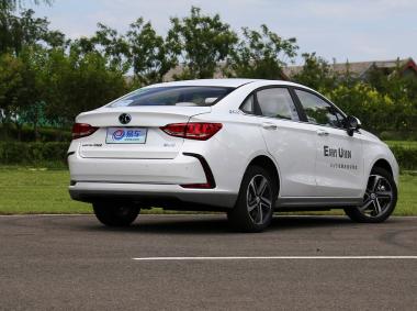 BEIJING汽车BEIJING-EU5