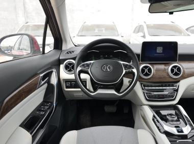 BEIJING汽车BEIJING-EU5