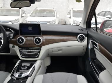 BEIJING汽车BEIJING-EU5