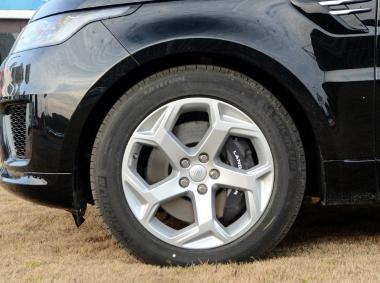 路虎揽胜运动版