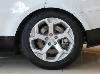 路虎揽胜运动版