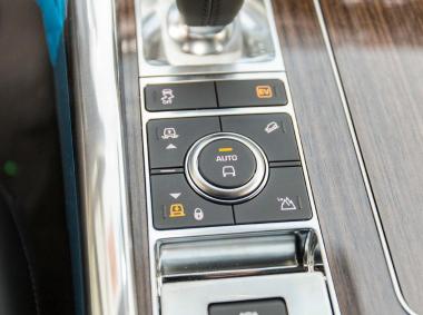 路虎揽胜运动版