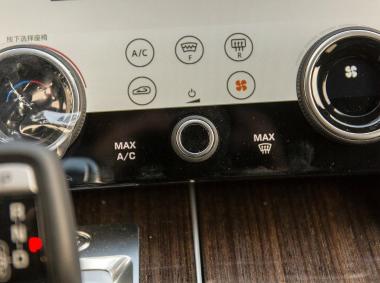 路虎揽胜运动版