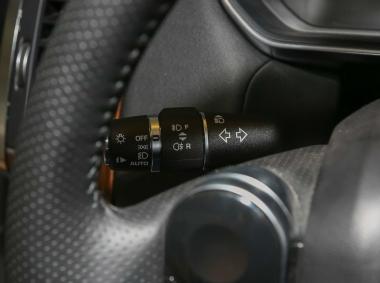 路虎揽胜运动版