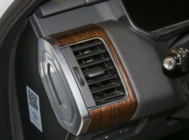 路虎揽胜运动版