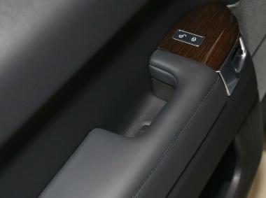 路虎揽胜运动版