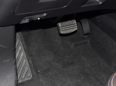 广汽埃安传祺GE3