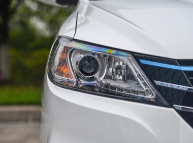 力帆汽车力帆650 EV