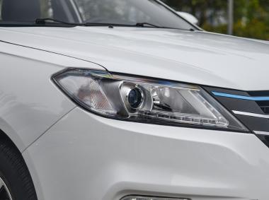 力帆汽车力帆650 EV