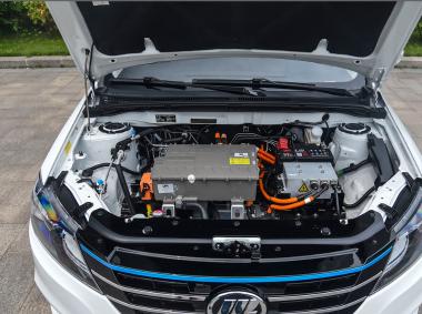 力帆汽车力帆650 EV