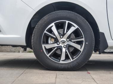 力帆汽车-力帆650 EV