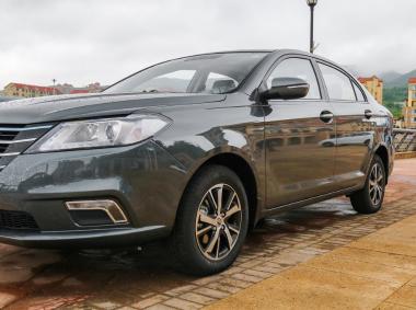 力帆汽车力帆650 EV