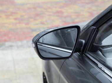 力帆汽车力帆650 EV