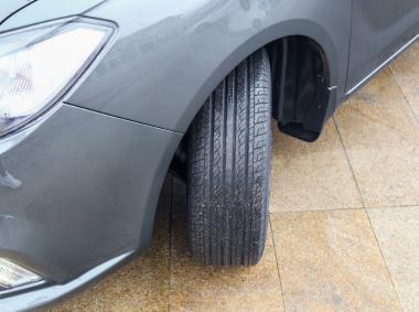 力帆汽车力帆650 EV