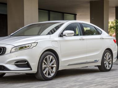 吉利汽车博瑞PHEV