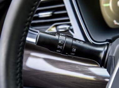 吉利汽车博瑞PHEV