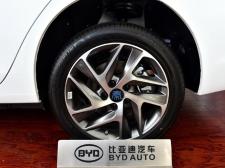 比亚迪比亚迪秦EV