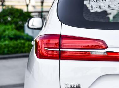 比亚迪比亚迪宋