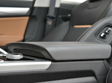 吉利汽车-星越PHEV