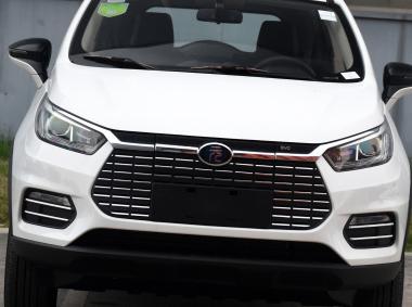 比亚迪比亚迪元EV