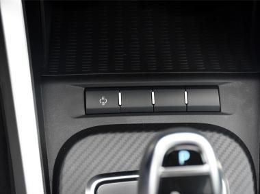 比亚迪-比亚迪元EV