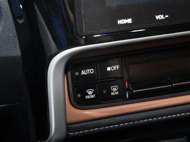 丰田雷凌双擎E+