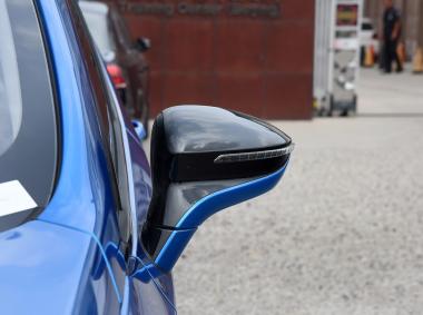 比亚迪比亚迪元EV