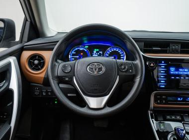 丰田-雷凌双擎E+