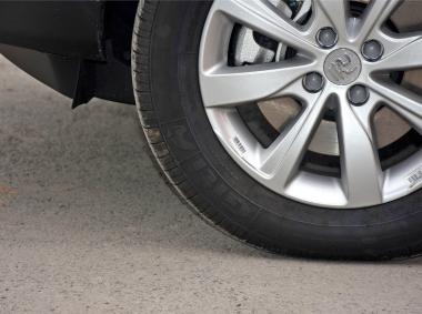 比亚迪比亚迪元EV