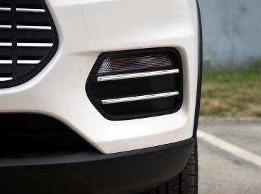 比亚迪比亚迪元EV