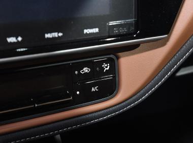 丰田雷凌双擎E+