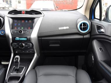 比亚迪比亚迪元EV